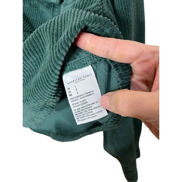 American‎ Eagle Corduroy Button-Up Cropped Shirt Jacket Shacket Green Size L - Picture 7 of 8
